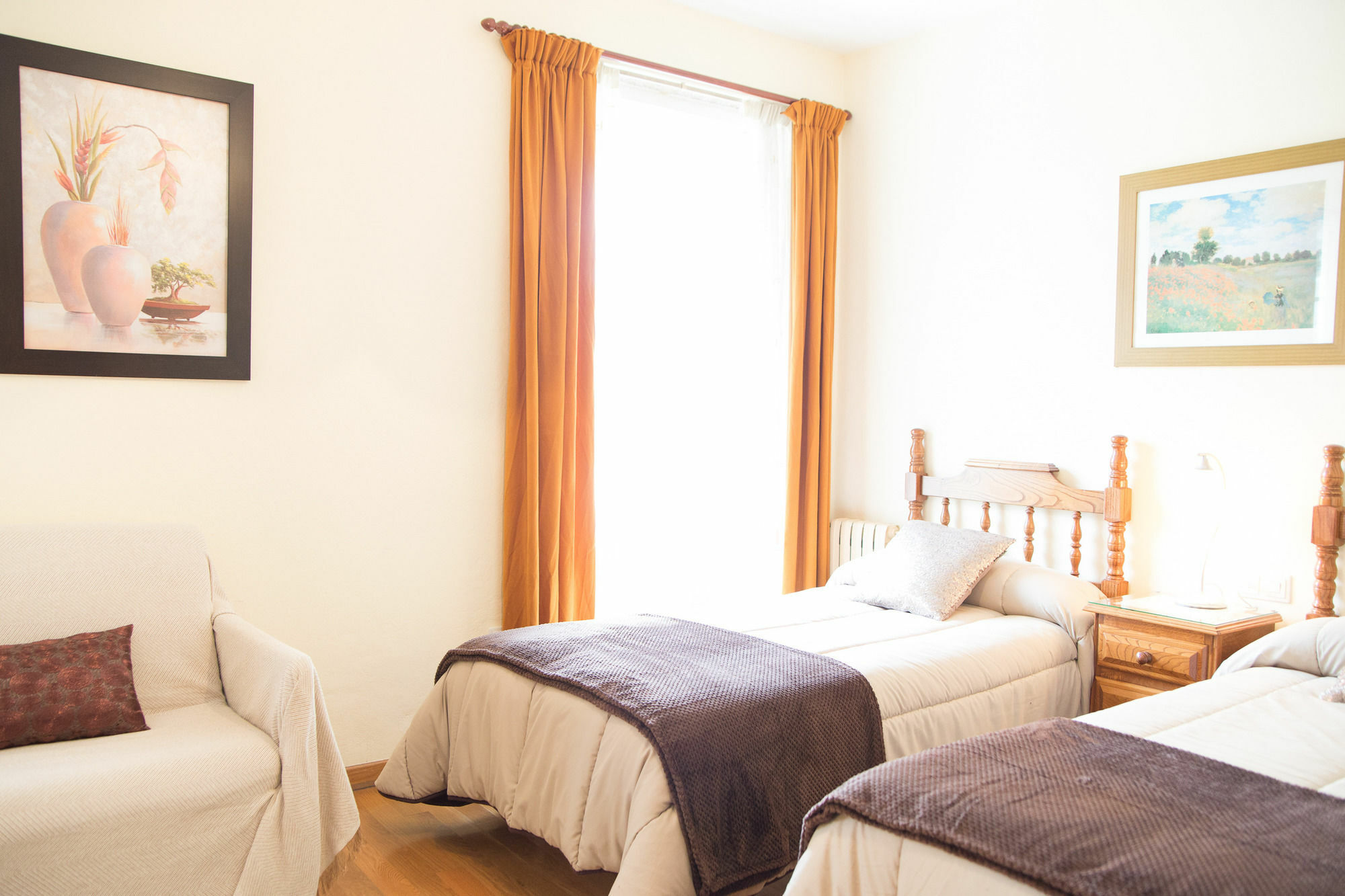 Linares Rooms Santiago Santiago de Compostela Exterior photo