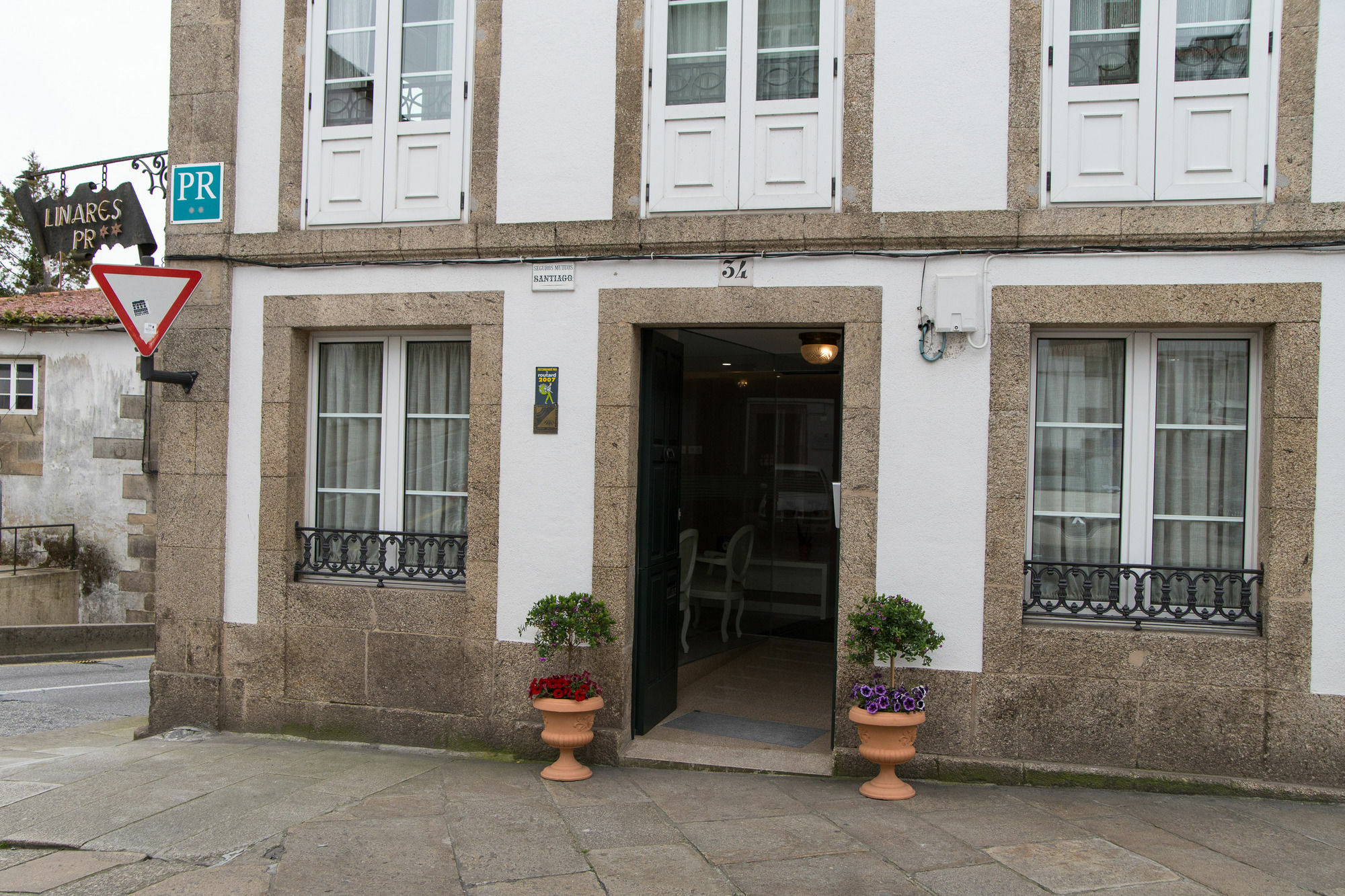 Linares Rooms Santiago Santiago de Compostela Exterior photo